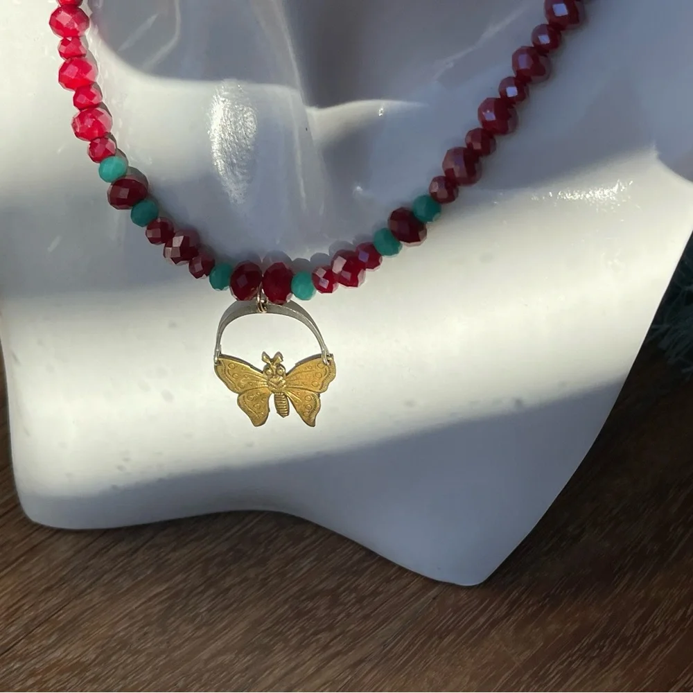 Faceted Crystal Bead Necklace Vintage 70’s Butterfly Moth Pendant